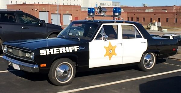 sheriffs cruiser